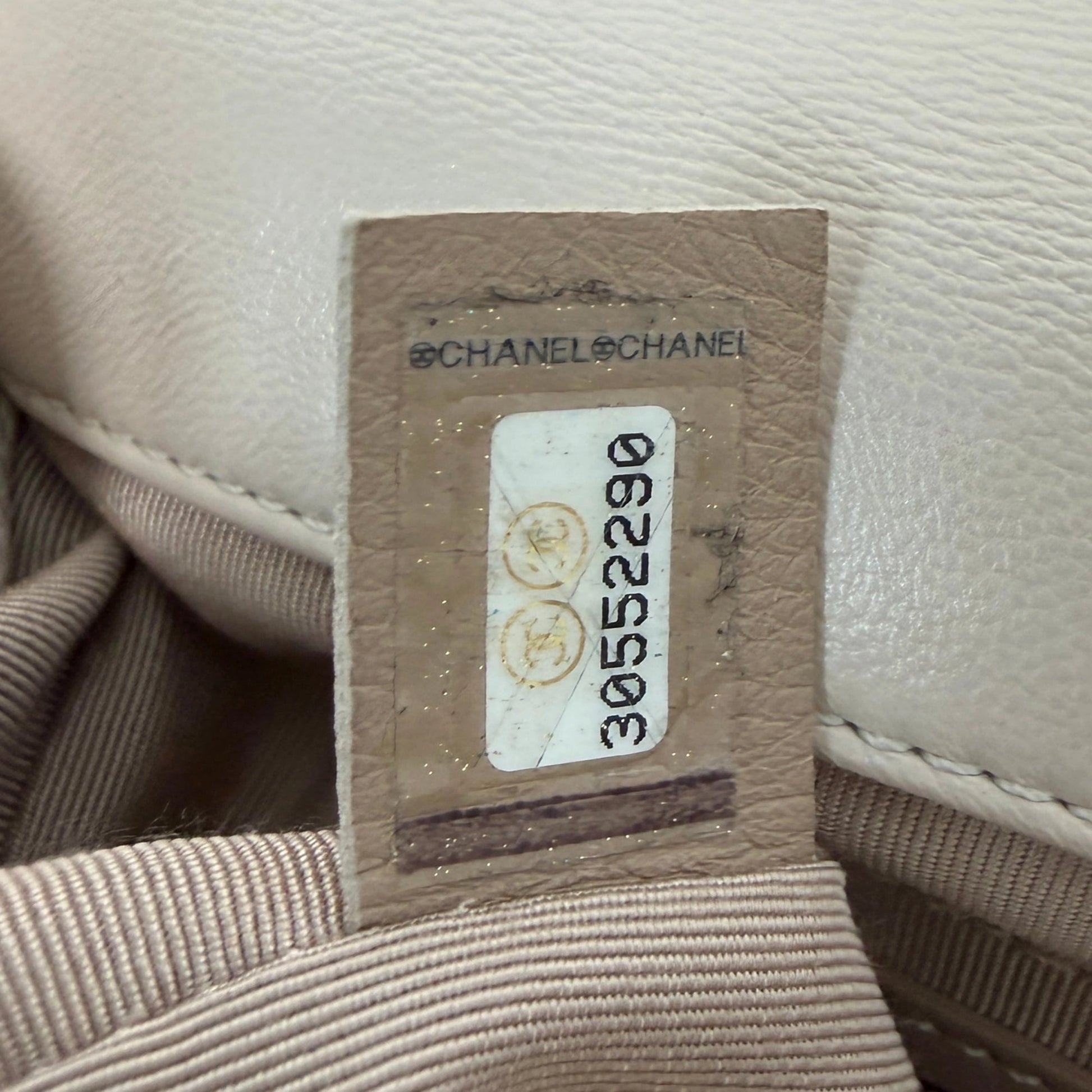 Chanel Button on Top Flap Bag small Off-White Lammleder / sehr gut Chanel