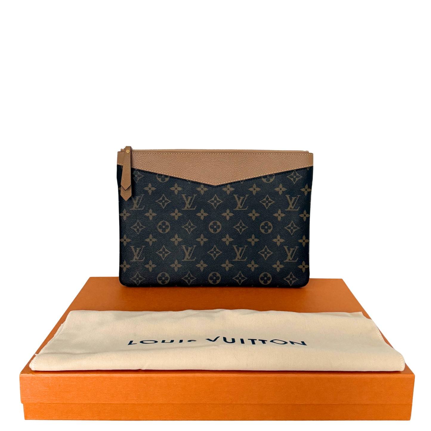 Louis Vuitton Daily Pouch Sesame Monogram Canvas Braun / neuwertig Louis Vuitton