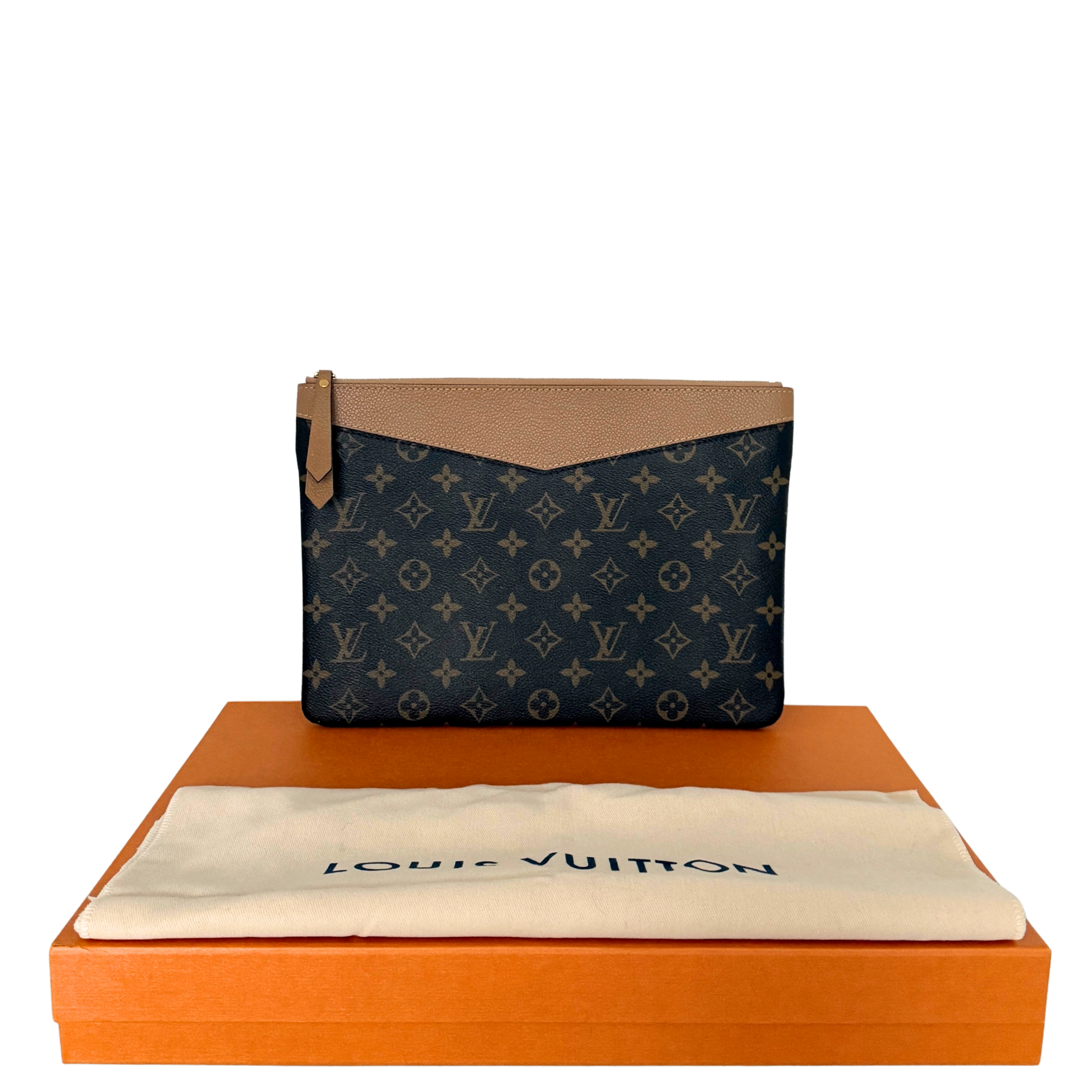 Louis Vuitton Daily Pouch Sesame Monogram Canvas Braun / neuwertig Louis Vuitton