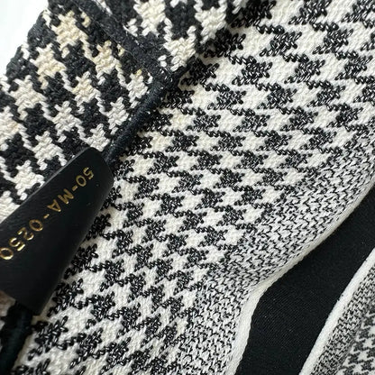 Dior Booktote mittelgroß Hahnentritt schwarz weiß/ sehr gut Dior