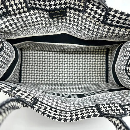 Dior Booktote mittelgroß Hahnentritt schwarz weiß/ sehr gut Dior