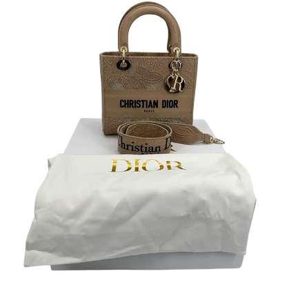 Dior Lady D-Lite Tasche Medium beige / neuwertig Dior
