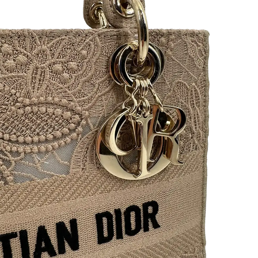 Dior Lady D-Lite Tasche Medium beige / neuwertig Dior