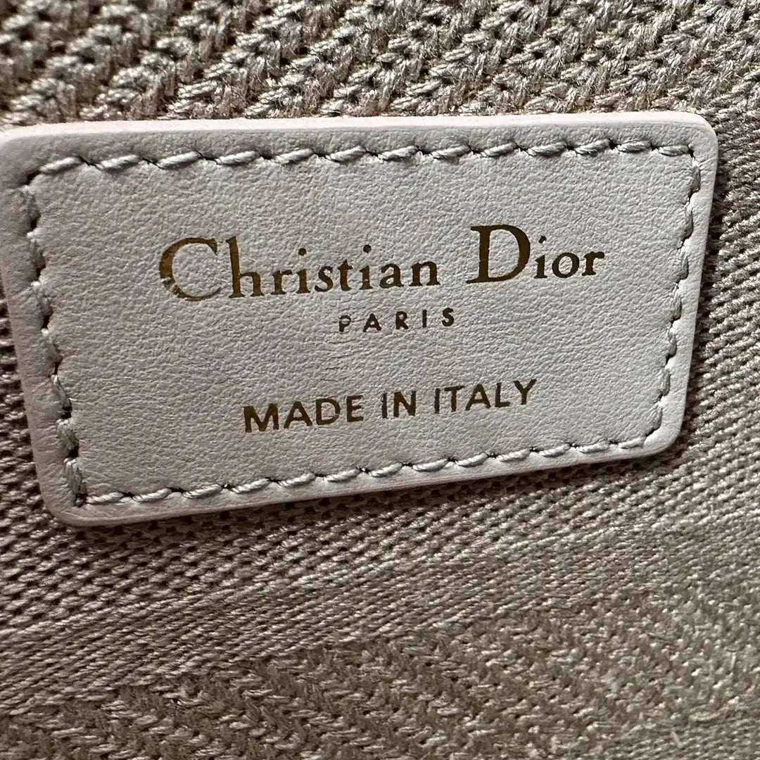 Dior Lady D-Lite Tasche Medium beige / neuwertig Dior