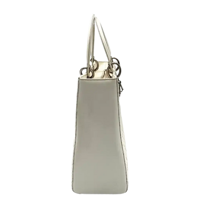 Dior Lady Dior weiss seite