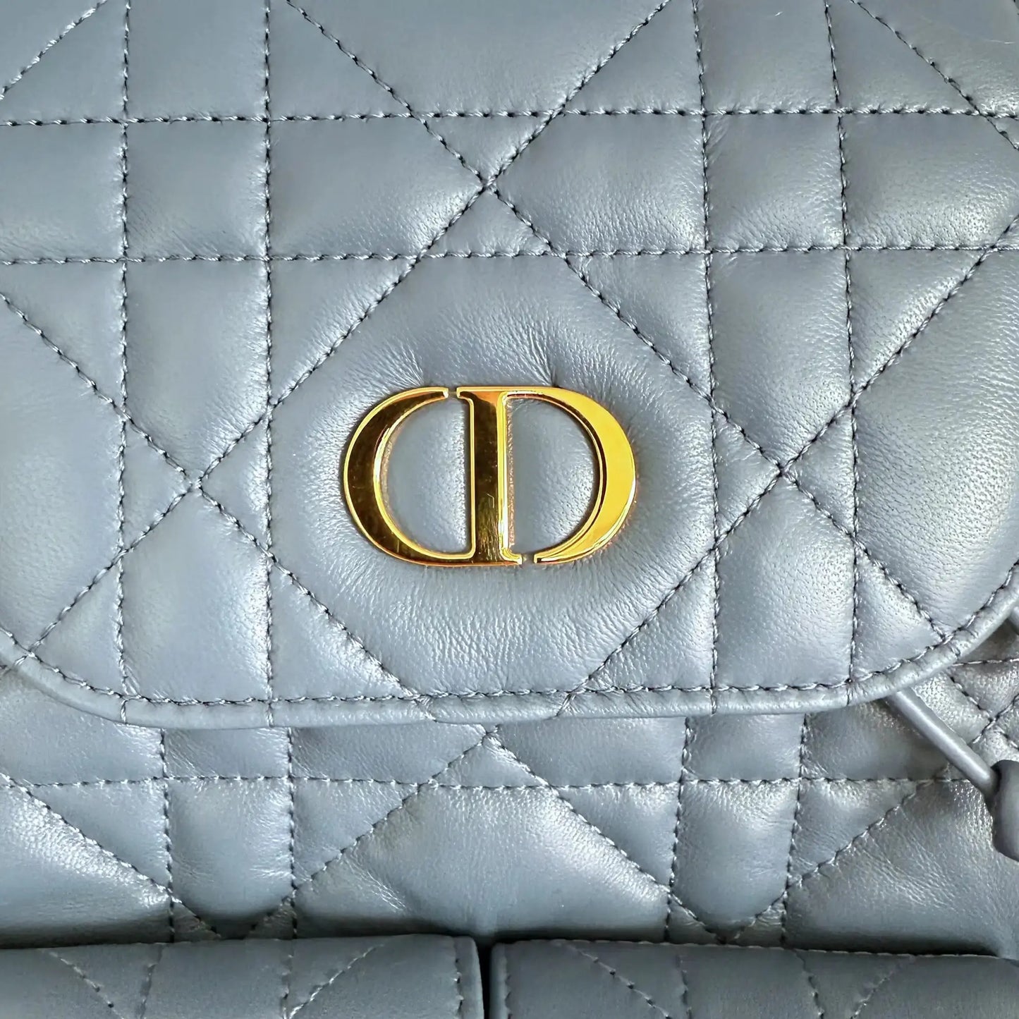 Dior Medium Caro Rucksack Denim blue Macrocannage Lammleder / neuwertig Dior