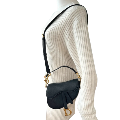 Dior Mini Saddle Bag mit Trageriemen Kalbsleder schwarz 2022 / neuwertig Dior