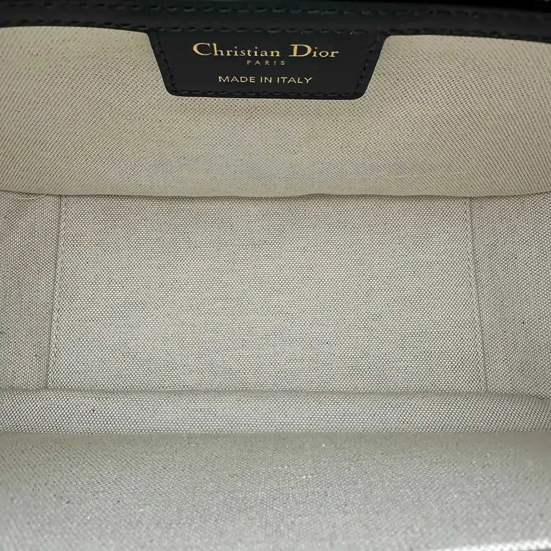 Dior Mittelgroße D-Vibe Bowlingtasche 2024 / ungetragen Dior