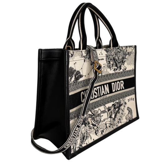 Dior Book Tote Medium Dior Zodiac Stickerei Latte Multicolor Schwarzes Leder mit Schulterriemen 2024 Dior