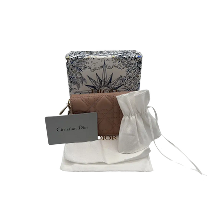 Dior kleines Lady Dior Voyageur Geldörse rosa Cannage Lammleder Herzmotiv limitiert / neu Dior