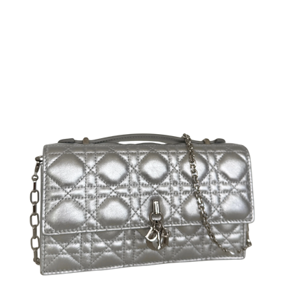Dior My Dior Daily Pouch mit Kette Silber / sehr gut Dior