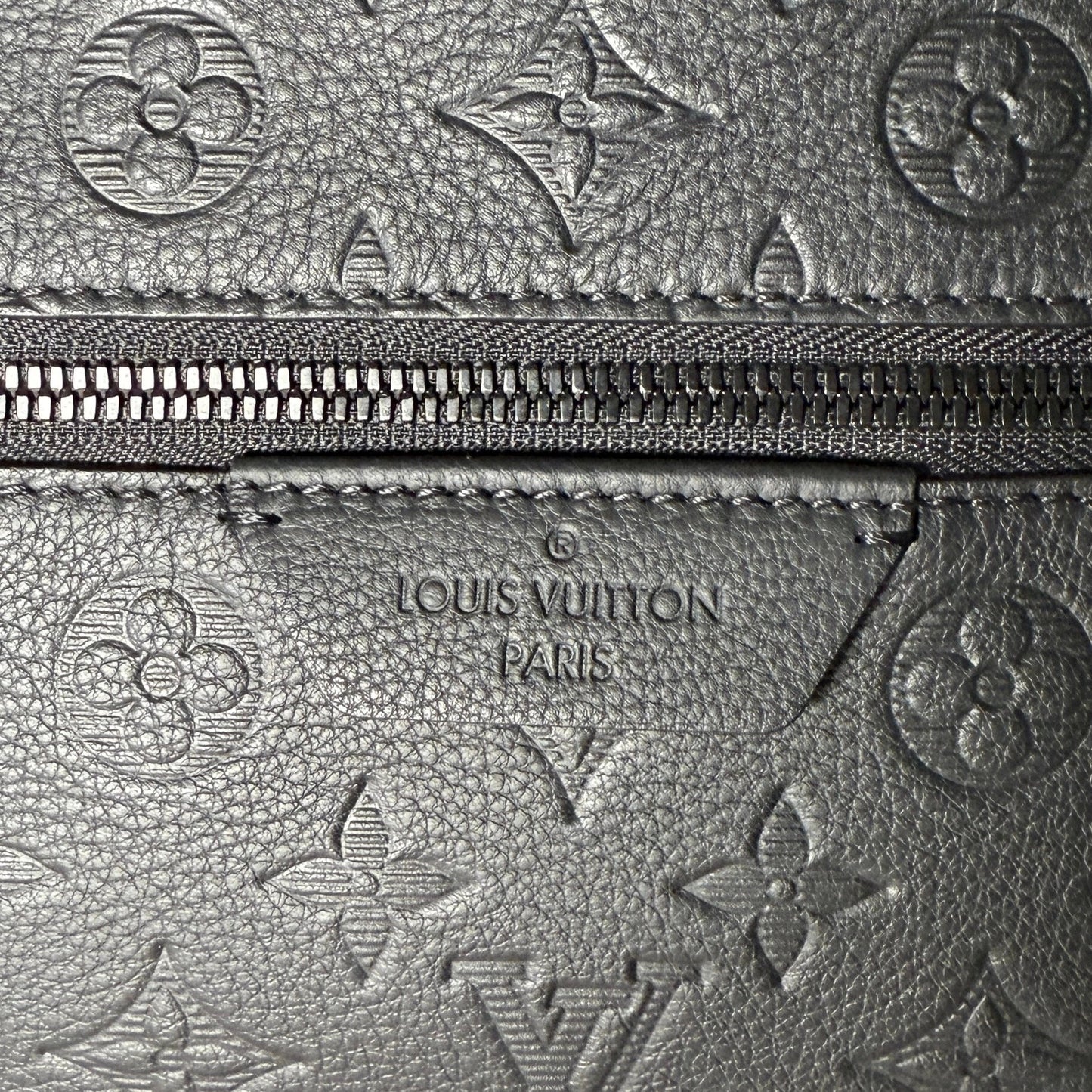 Louis Vuitton Discovery Rucksack M46553 Schwarz Fullset / neuwertig Louis Vuitton