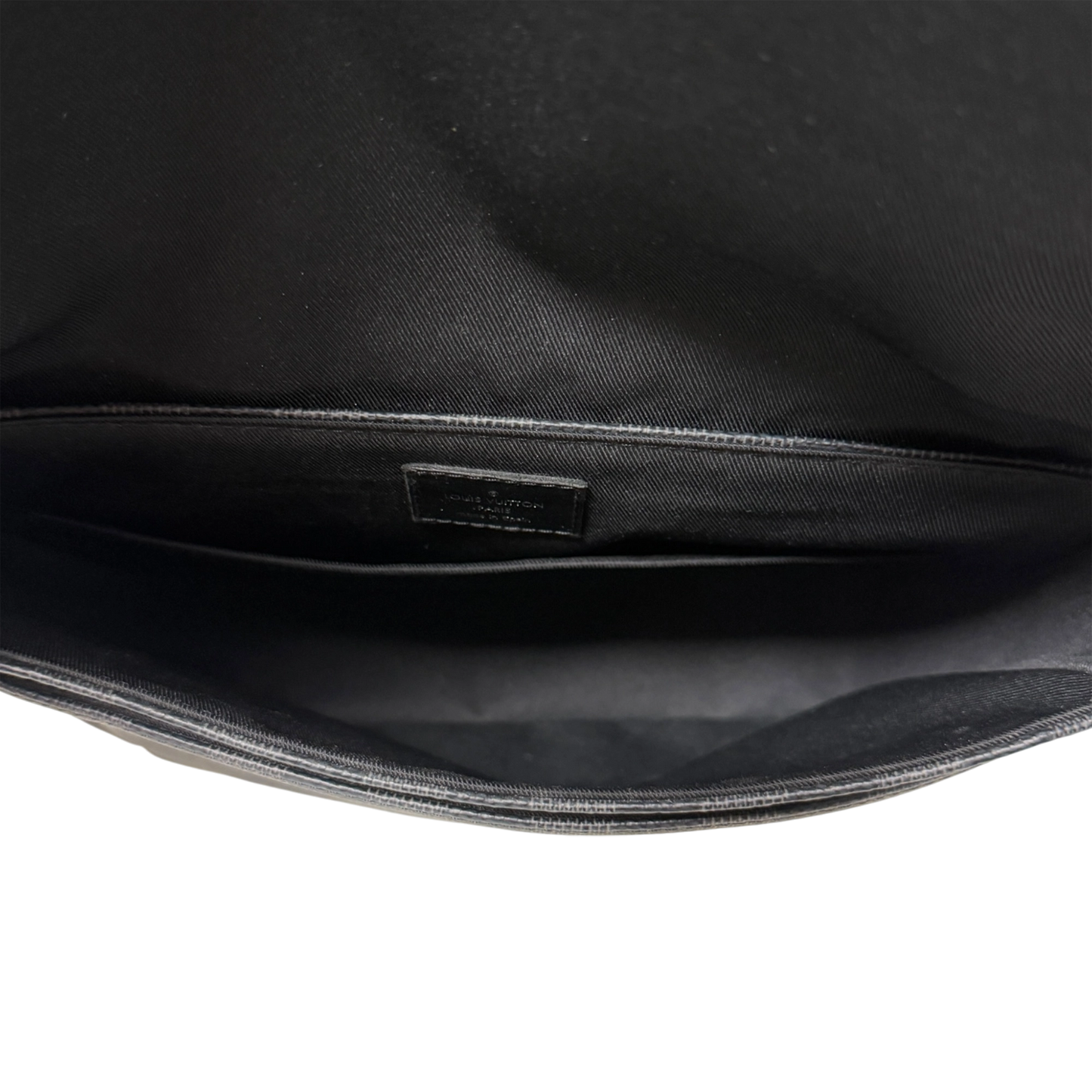 Louis VuittonDistrict PM Messenger Tasche grau N42710 / sehr gut Louis Vuitton