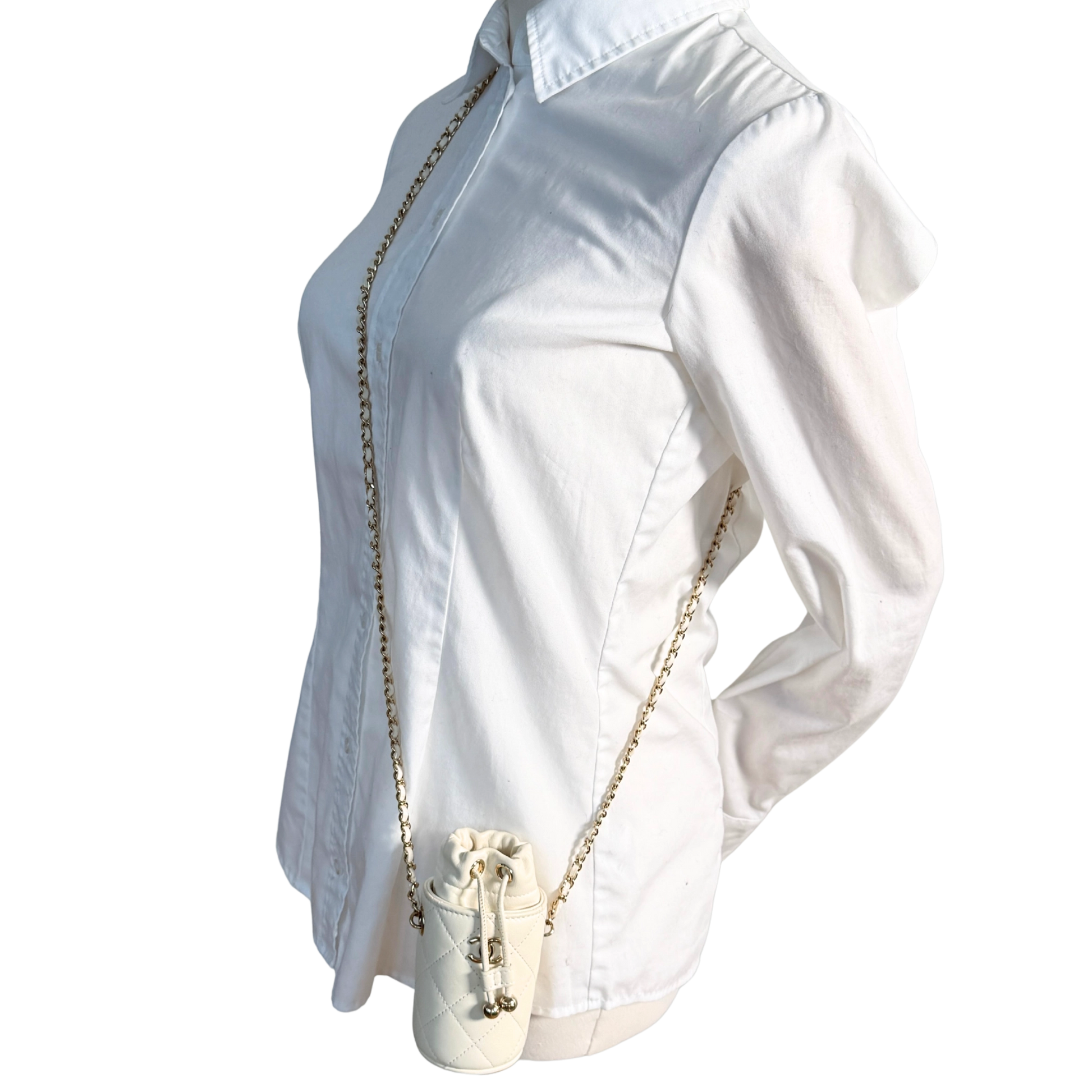 Chanel Mini-Eimertasche Weiß / sehr gut Chanel