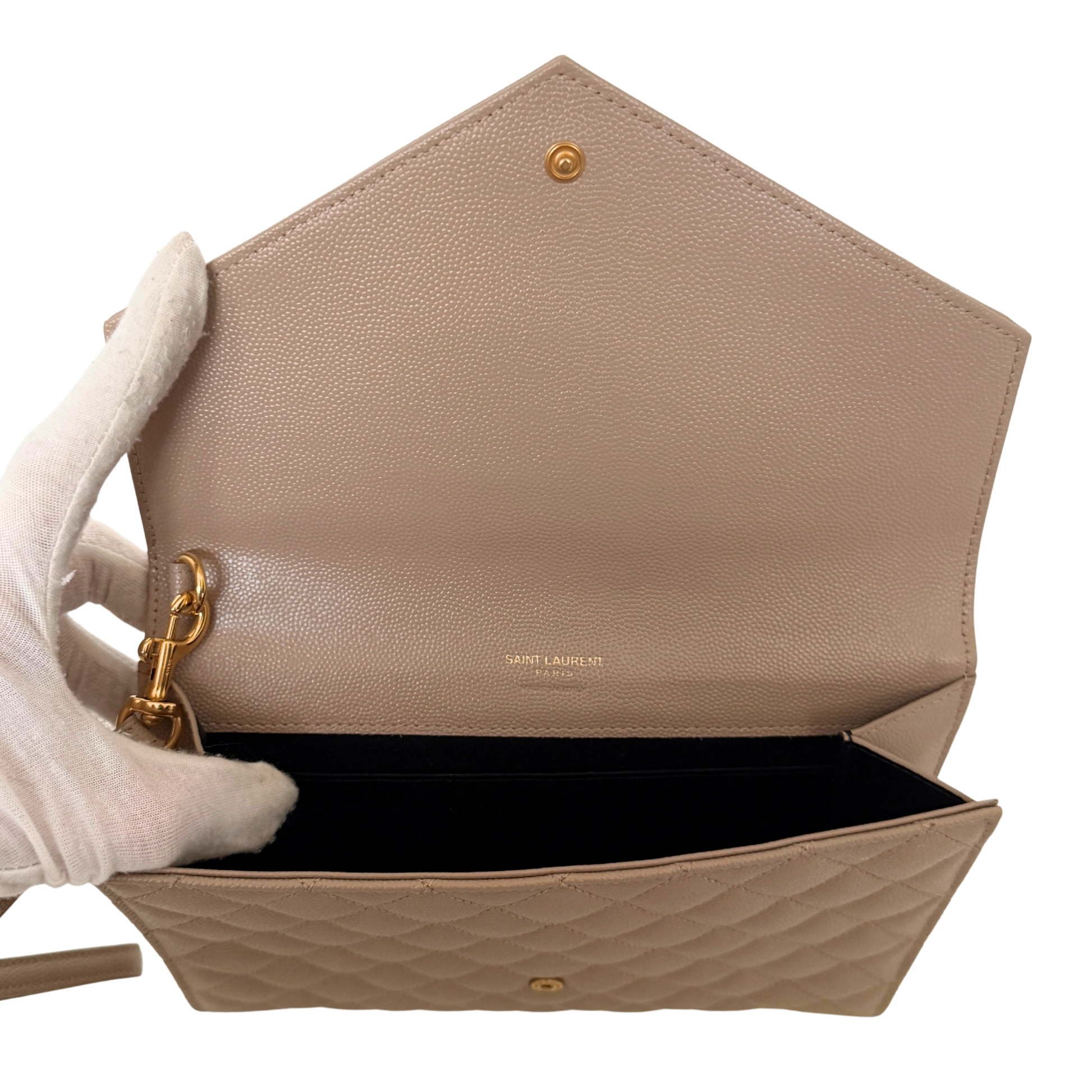 Saint Laurent Envelope Tasche mit Überschlag Dark Beige / neuwertig Saint Laurent