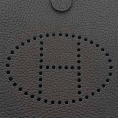 Hermès Evelyne 16 Amazone Taurillon Clemence Noir Fullset / neuwertig Hermès