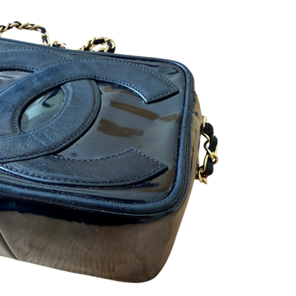 Chanel Vintage Lackleder Camerabag GHW / gut Chanel