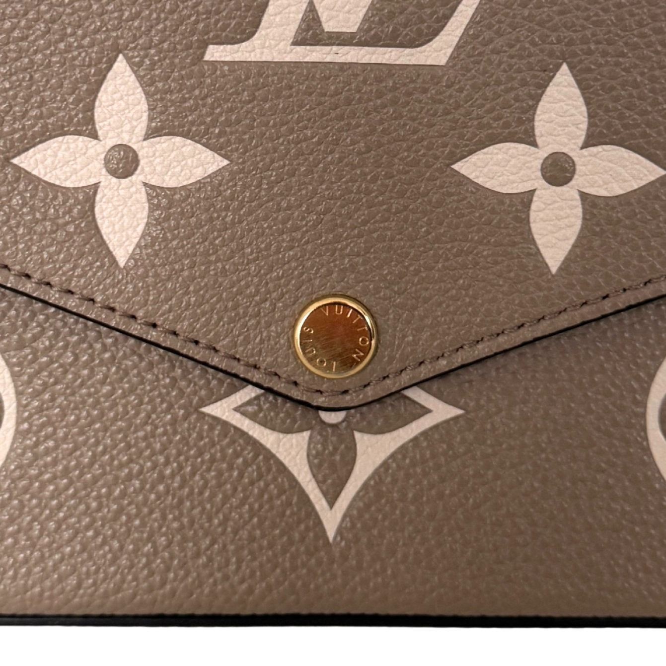 Louis Vuitton Félicie Pochette Monogram Empreinte Tourterelle Creme / sehr gut Louis Vuitton