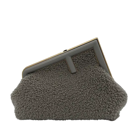 Fendi First klein Lammfell grau / ungetragen Fendi