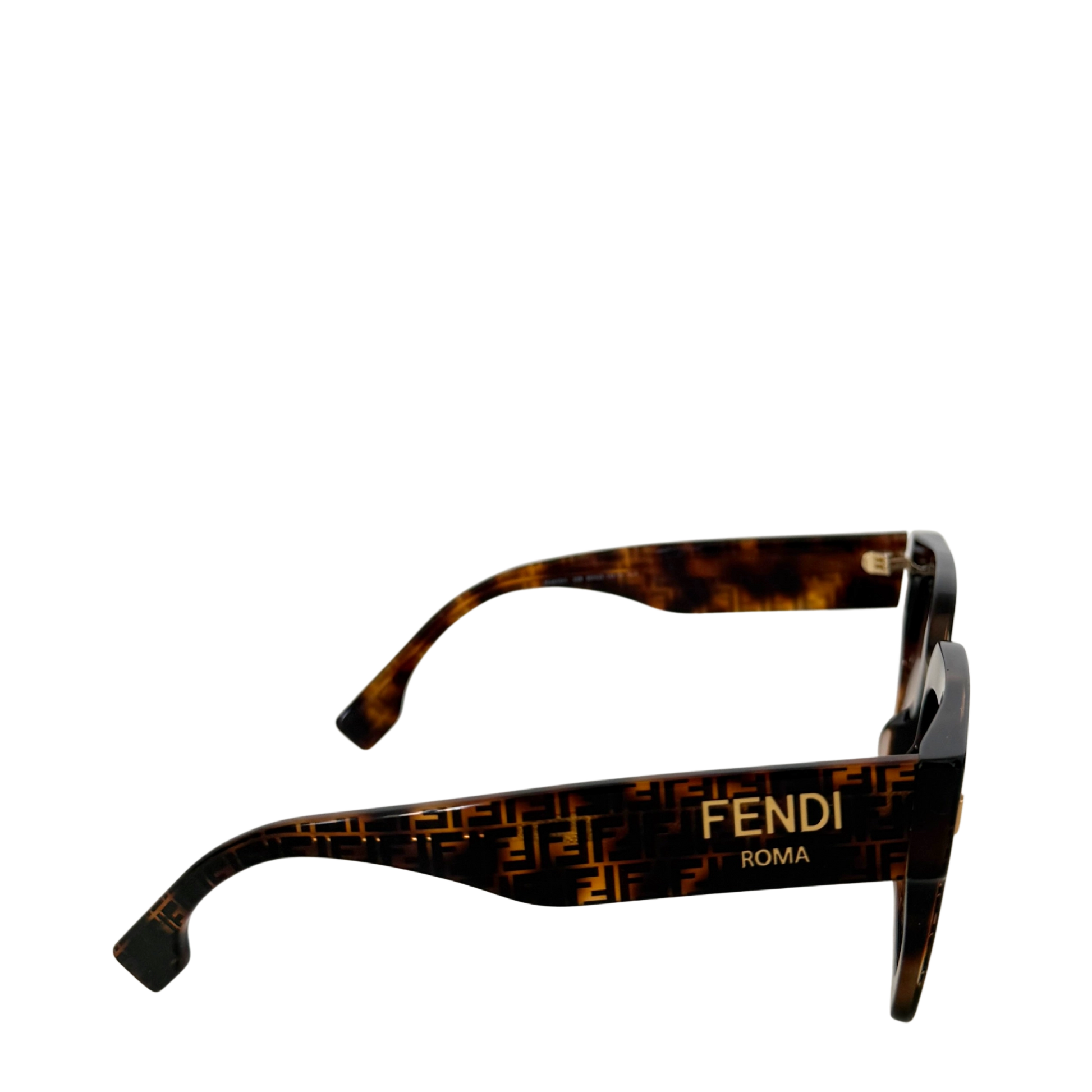 Fendi Sonnenbrille ROMA FE40101I Braun / neuwertig Fendi