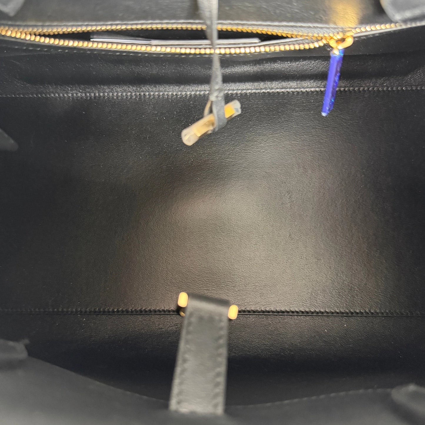 Salvatore Ferragamo HUG (L) Leder schwarz / neuwertig Salvatore Ferragamo