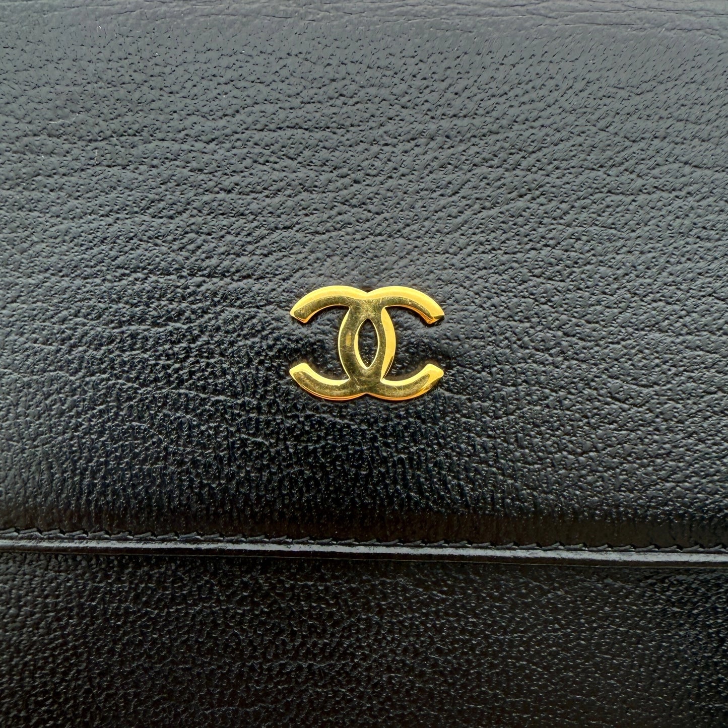 Chanel Coco Mark Tri-Fold Geldbörse Schwarz / neuwertig