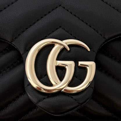 Gucci GG Marmont Mini-Schultertasche Schwarz Fullset / neuwertig Gucci