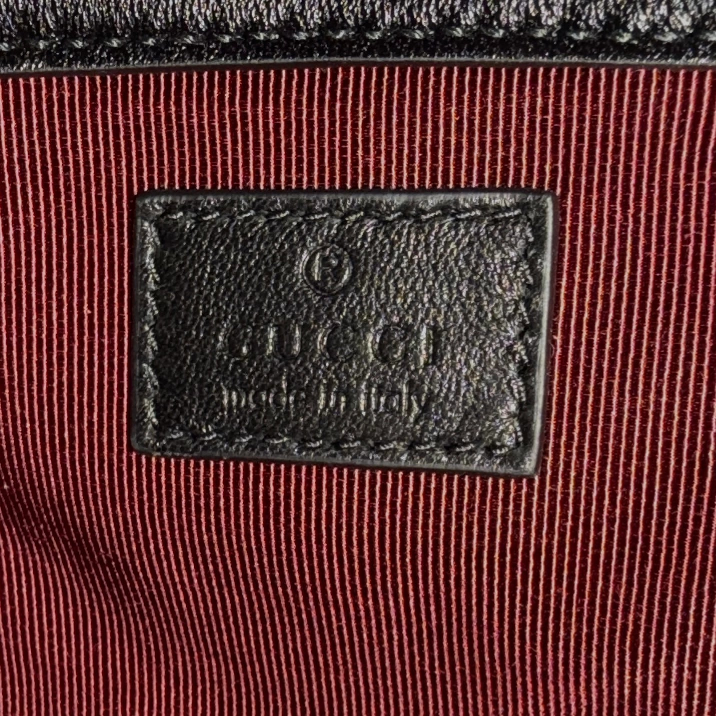 Gucci GG Marmont Mini-Schultertasche Schwarz Fullset / neuwertig Gucci