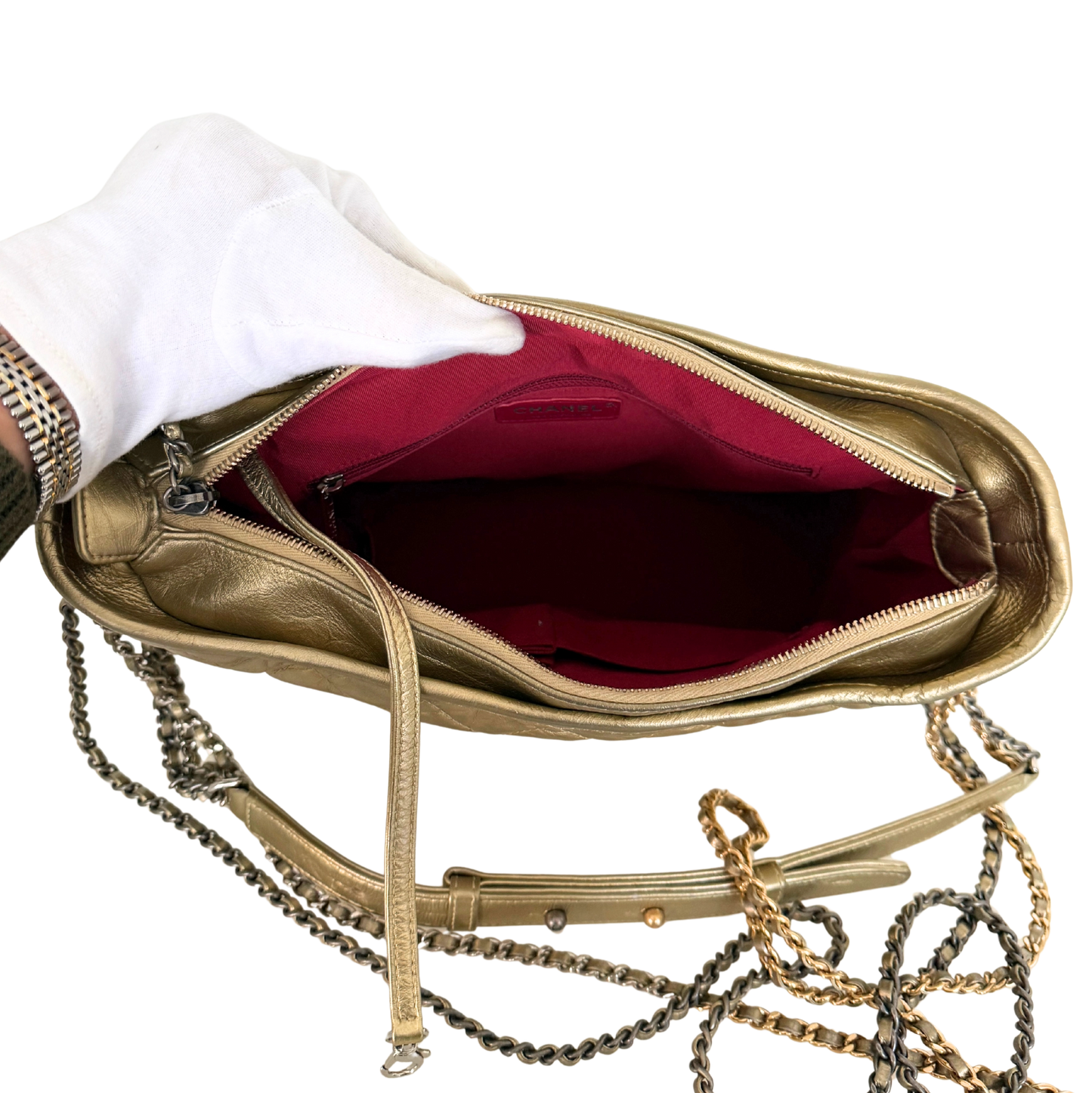 Chanel Gabrielle Hobo Bag aus gestepptem Kalbsleder Gold / sehr gut Echtheitscheck