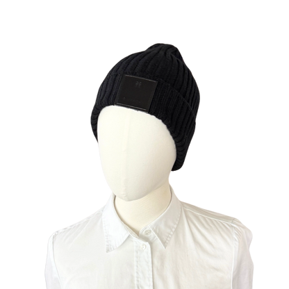 Givenchy Logo-Patch-Strickmütze aus Wolle Schwarz / neuwertig Givenchy