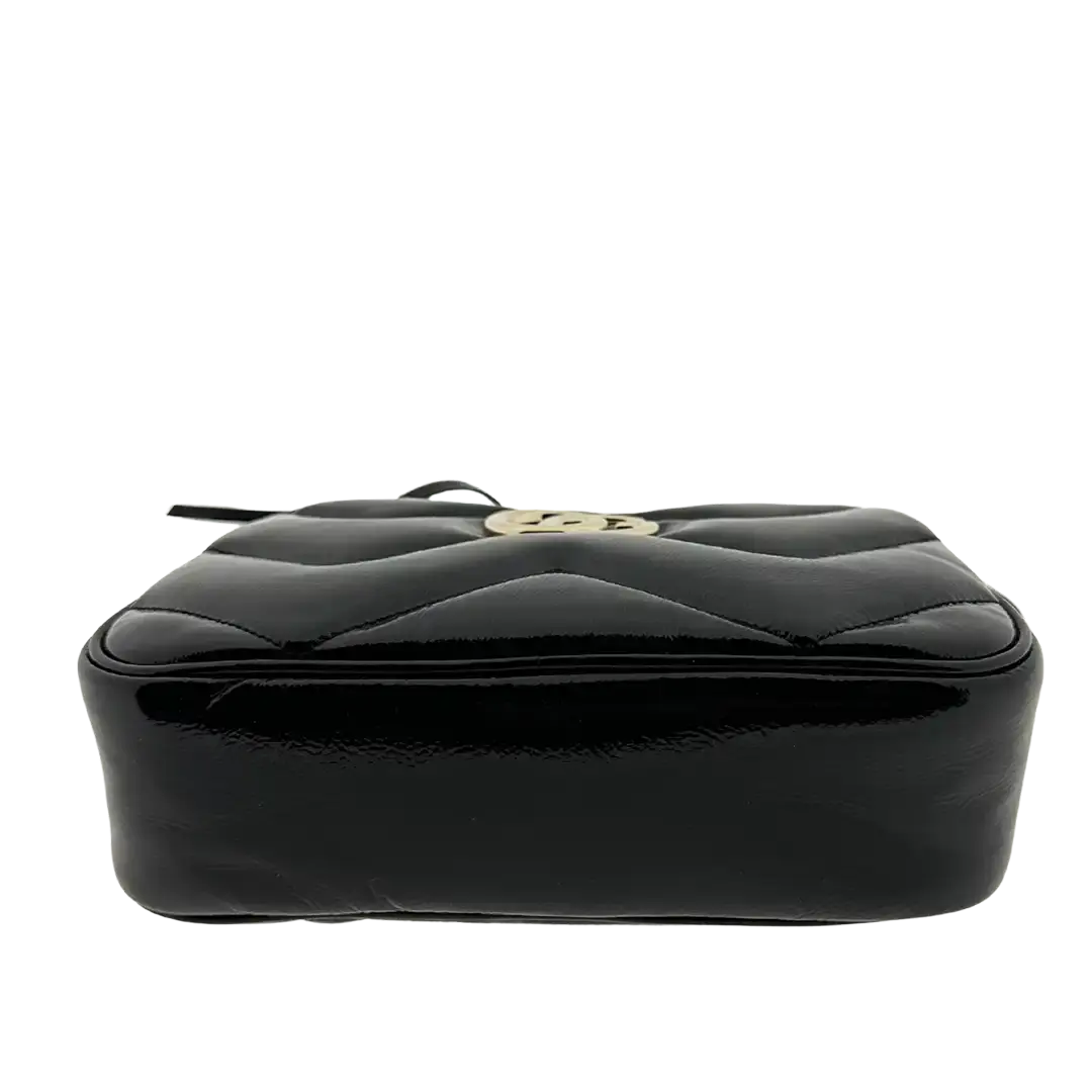Gucci GG Marmont schwarz Lackleder Small / neuwertig Gucci