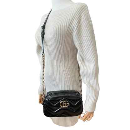 Gucci GG Marmont schwarz Lackleder Small / neuwertig Gucci