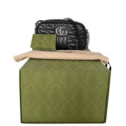 Gucci GG Marmont Kleine Camera Bag Schwarz / neuwertig Gucci