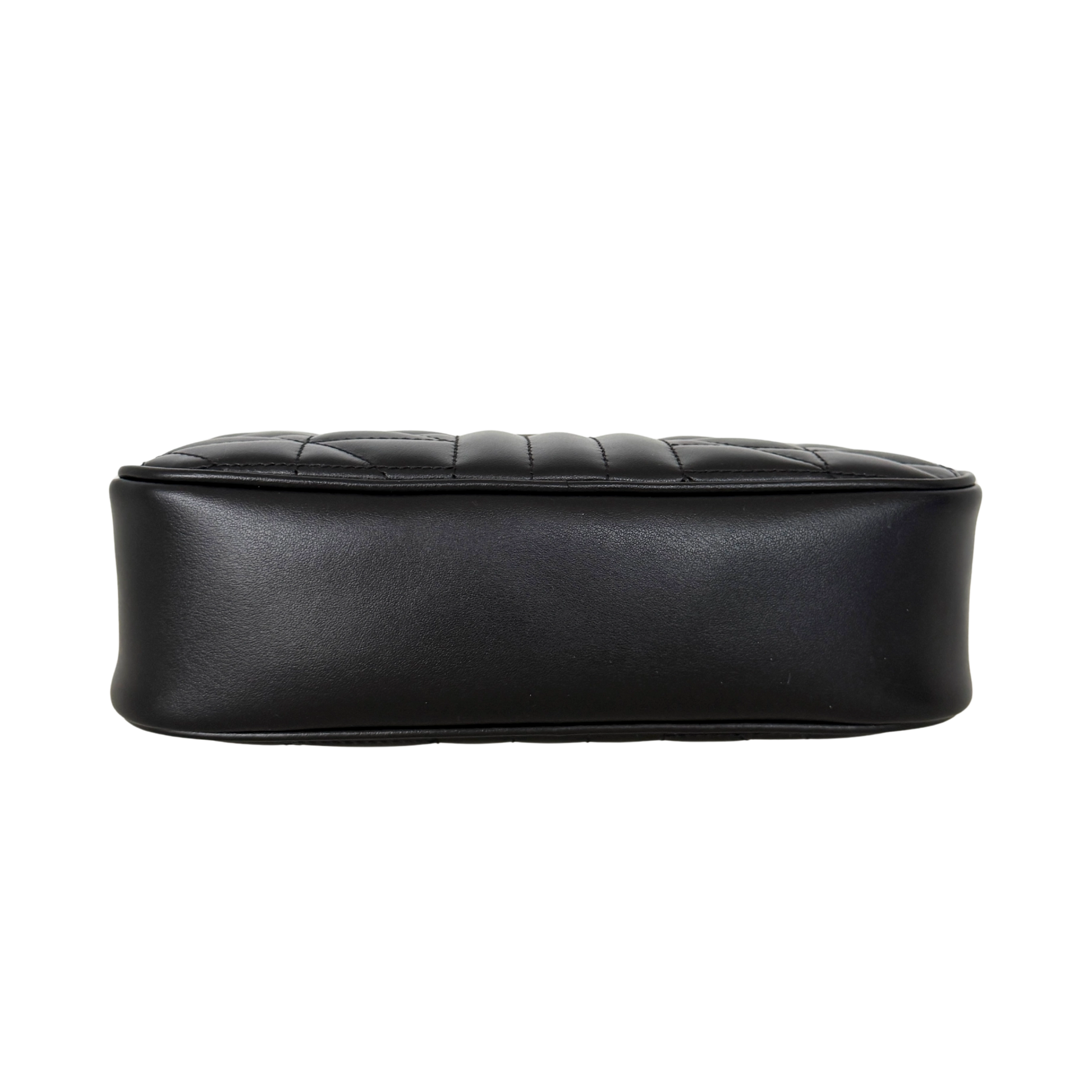 Gucci GG Marmont Kleine Camera Bag Schwarz / neuwertig Gucci