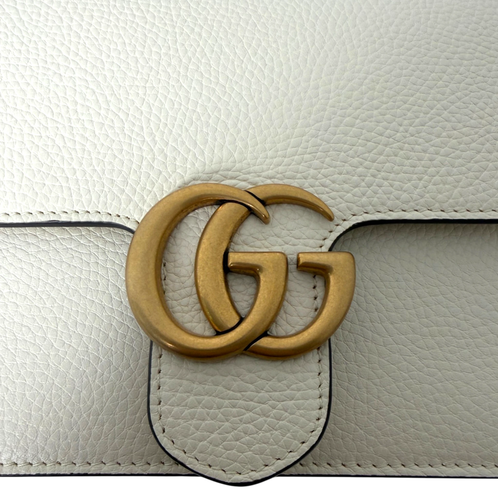 Gucci GG Marmont Small Schultertasche Kalbsleder Creme Gold Gucci