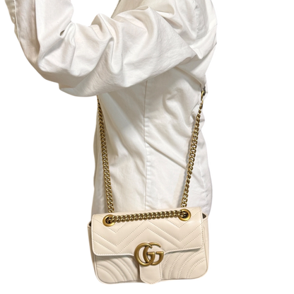Gucci GG Marmont Small Leder weiß Version 2025 / sehr gut Gucci