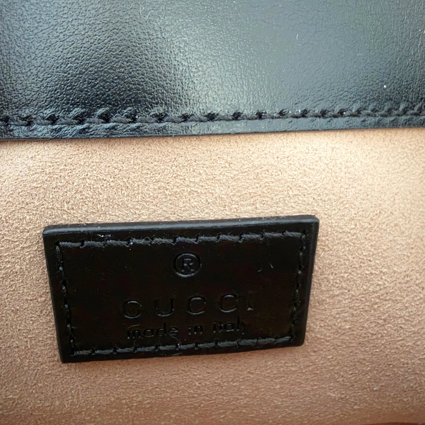 Gucci Super Mini Marmont GG Ledertasche schwarz Fullset / neuwertig Gucci