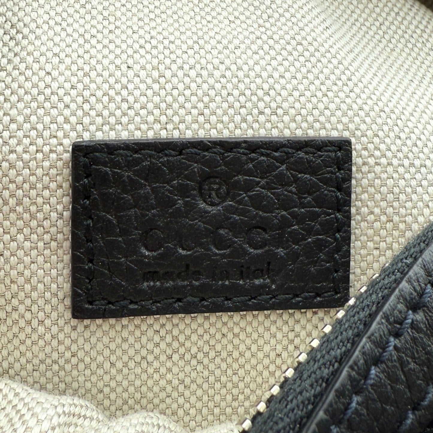 Gucci Kleine Gürteltasche mit Jumbo GG Schwarz / sehr gut Gucci