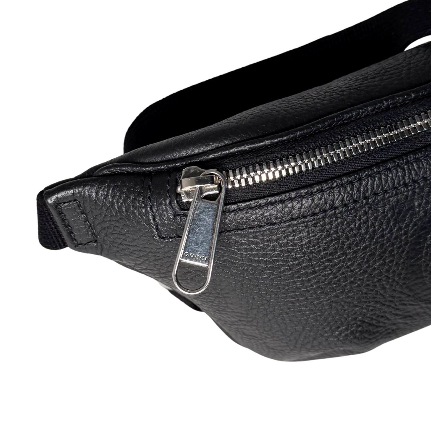 Gucci Kleine Gürteltasche mit Jumbo GG Schwarz / sehr gut Gucci