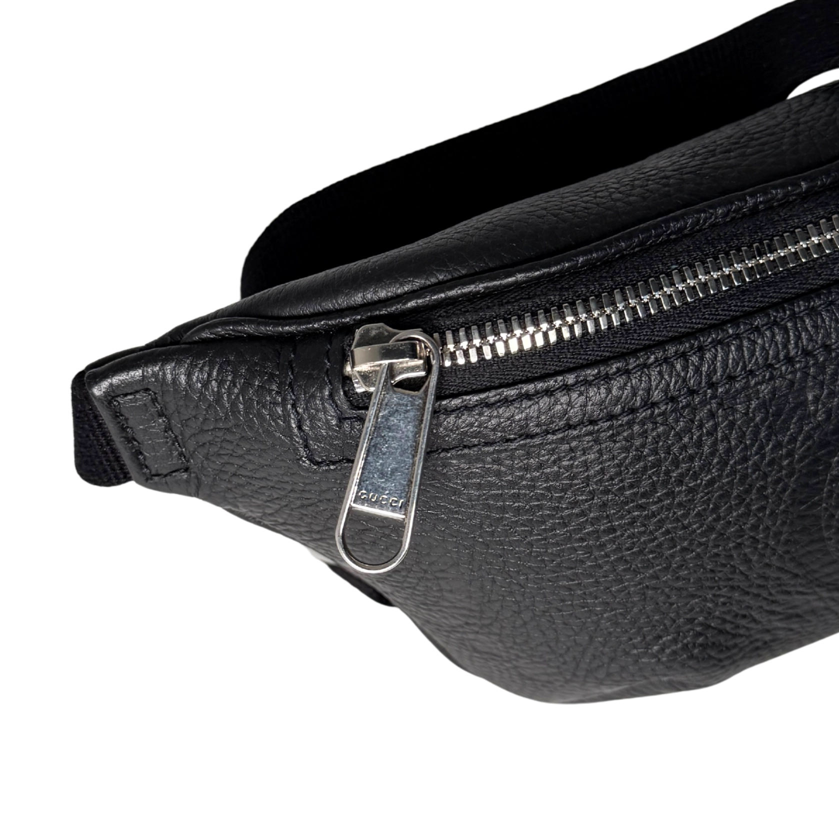 Gucci Kleine Gürteltasche mit Jumbo GG Schwarz / sehr gut Gucci