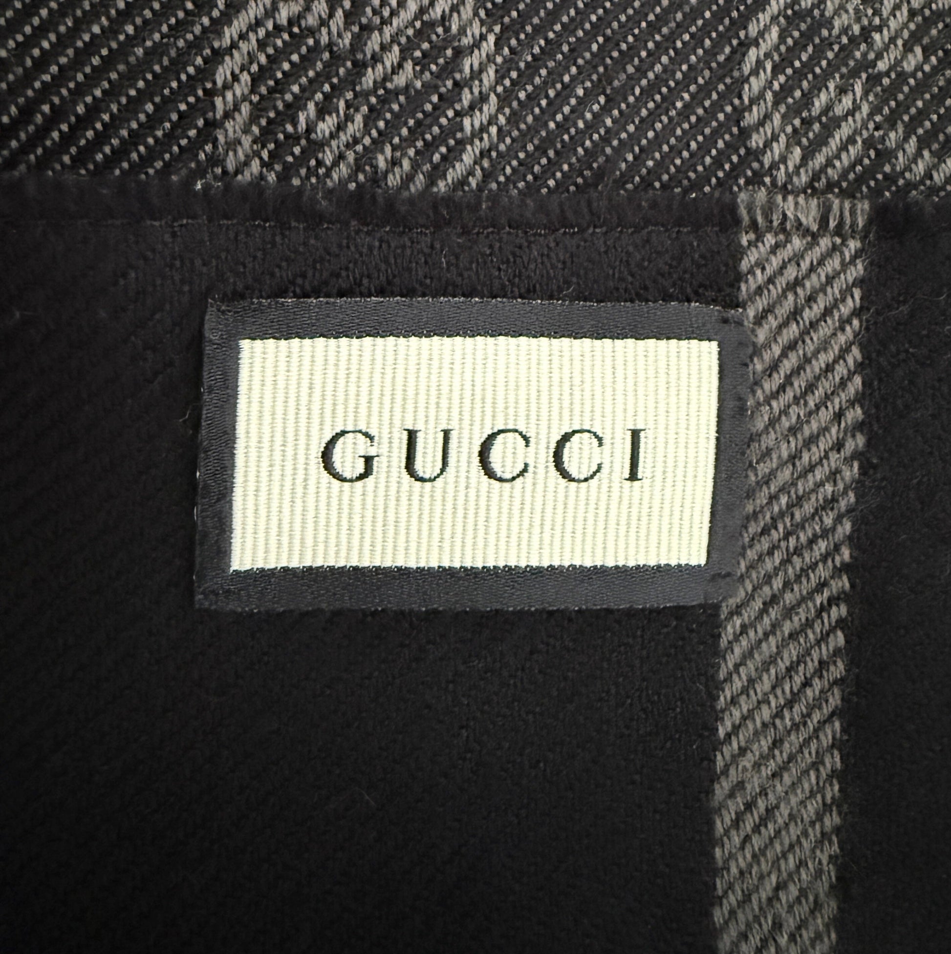 Gucci Schal aus Wolle Grau / neuwertig Gucci
