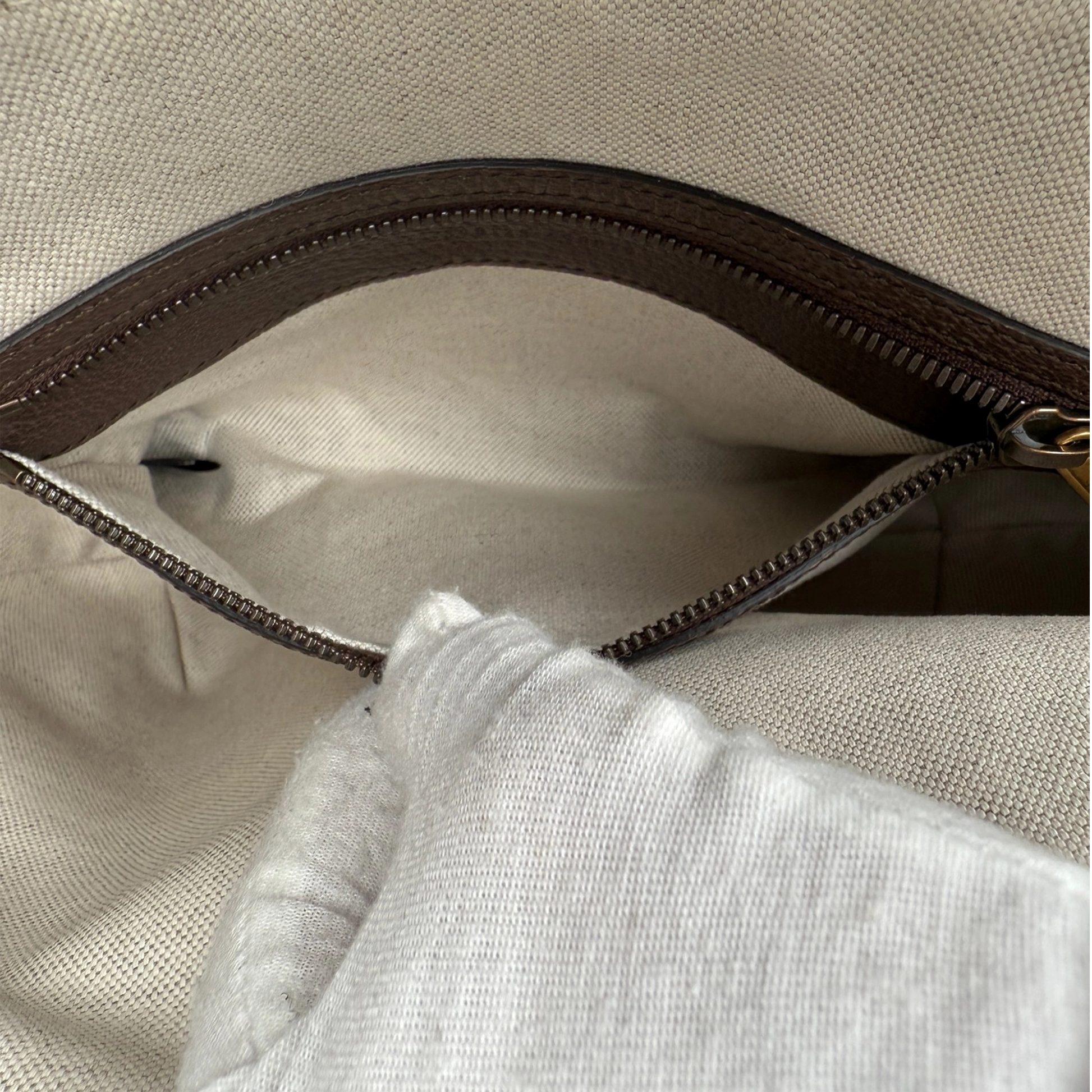 Gucci kleine Ophidia Half Moon Hobo Bag / neuwertig Gucci