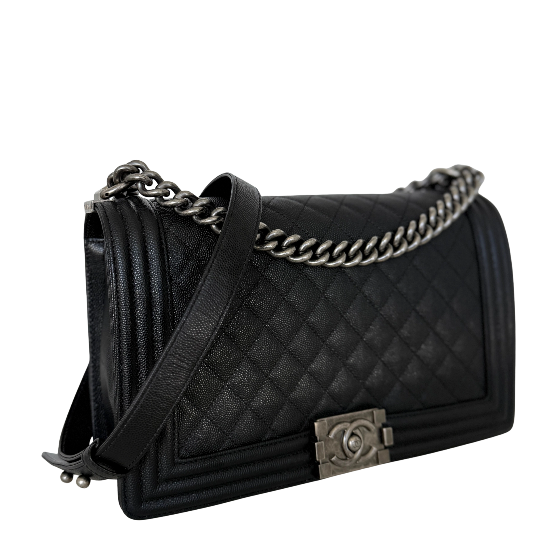 Chanel Boy Medium Kaviarleder Schwarz Fullset / neuwertig Chanel