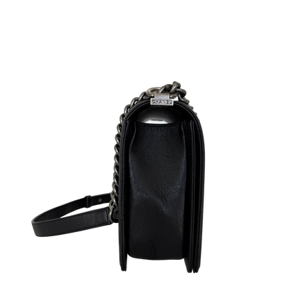 Chanel Boy Medium Kaviarleder Schwarz Fullset / neuwertig Chanel