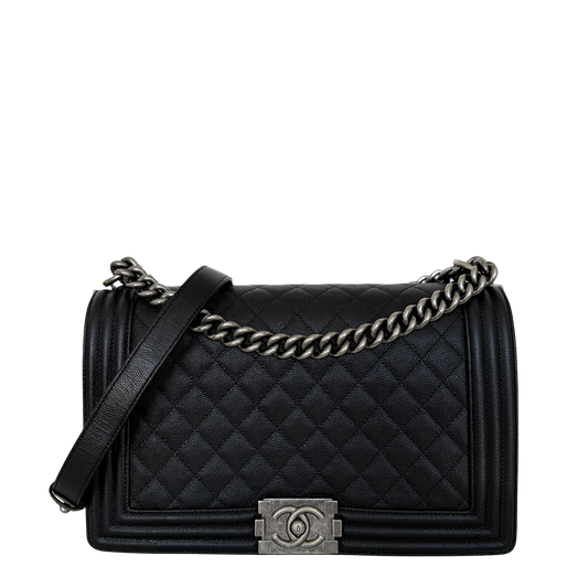 Chanel Boy Medium Kaviarleder Schwarz Fullset / neuwertig Chanel