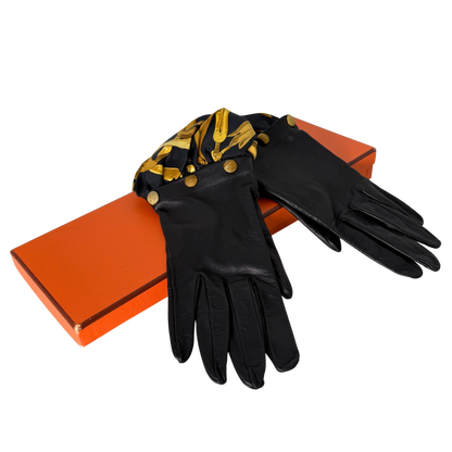 Hermès Lederhandschuhe mit Seidensaum Schwarz / neuwertig Hermès