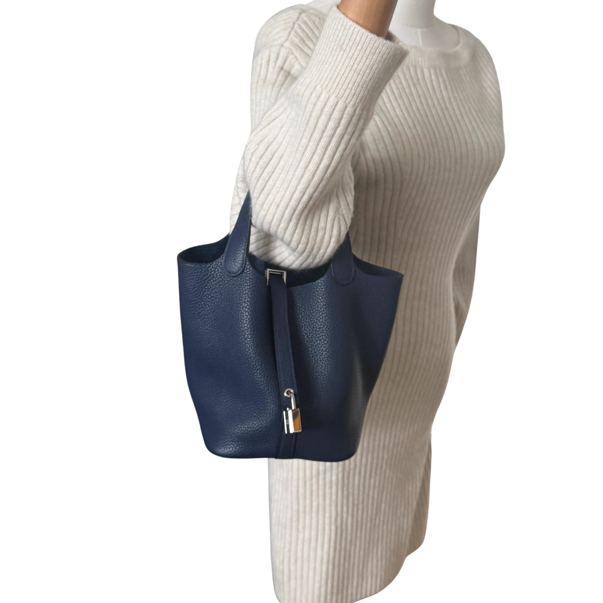 Hermès Picotin 18 Taurillon Clemence Marineblau Palladium Hardware / neuwertig Hermès