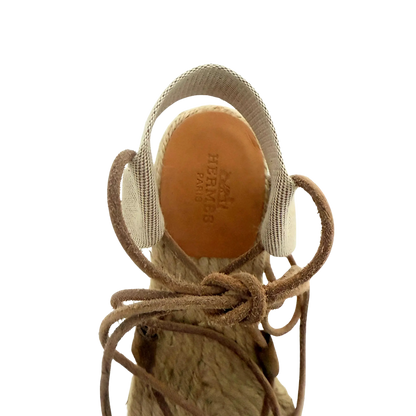 Hermès Keilsandalen mit Schnürung  beige Größe 37 / sehr gut Hermès