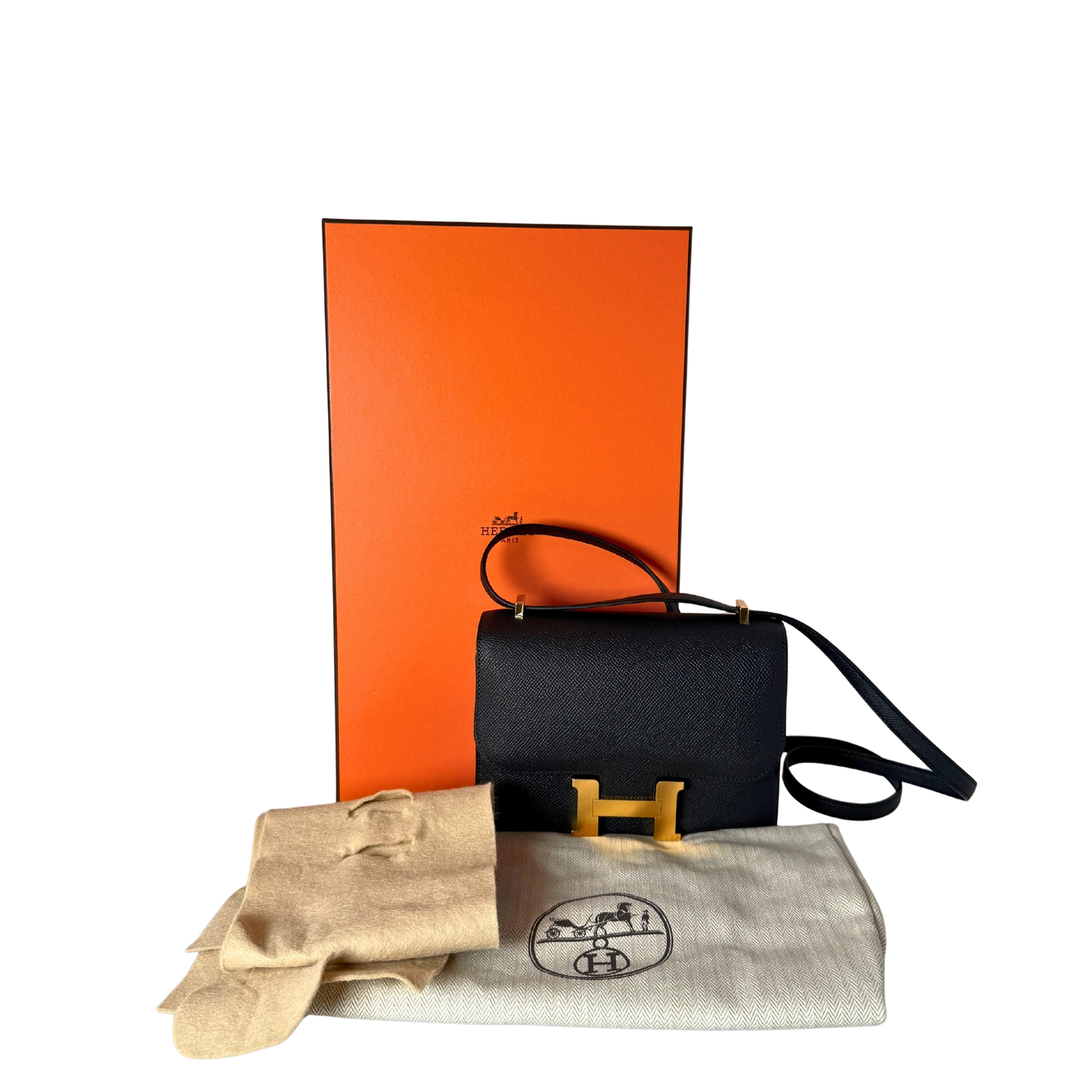 Hermès Constance 18 Epsom Leder schwarz Fullset 2025 / neuwertig Hermès