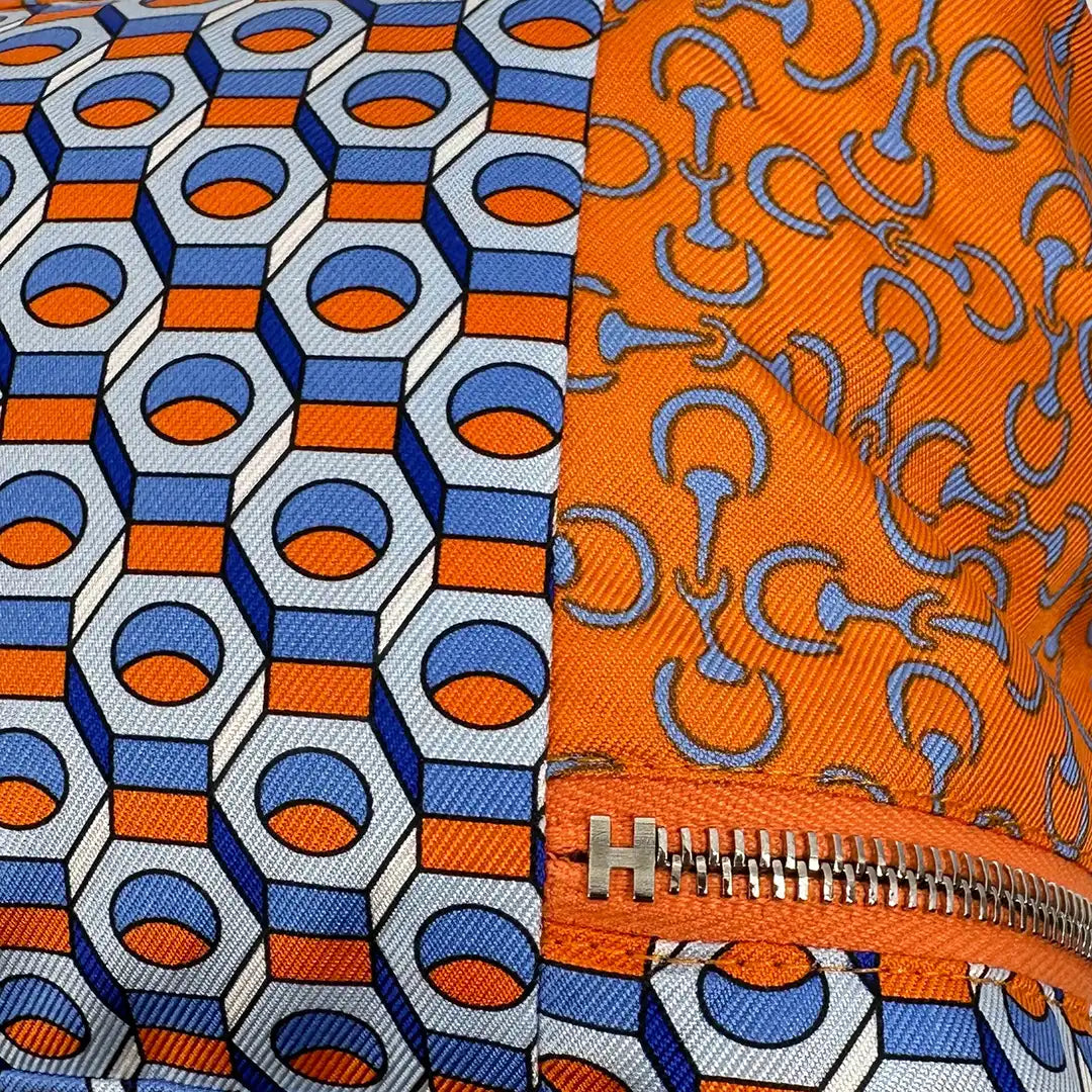 Hermès Housse De Voyage MM Travel Silk Cushion Cover Orange / ungetragen Hermès